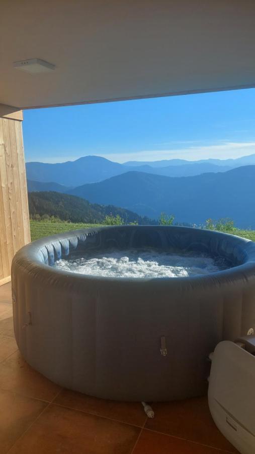 Studio 1111 With Sauna & Hot Tub Dravograd Exterior foto